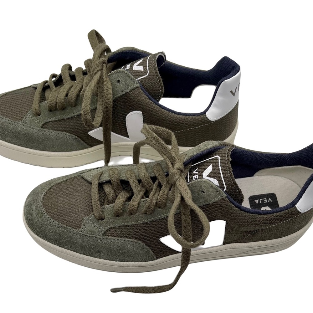Veja V12 Green Suede Sneakers Size 9 NEW!